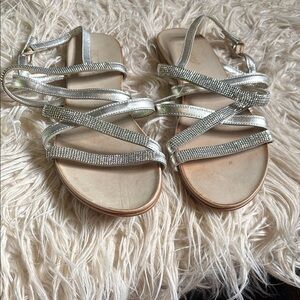 Silver Criss-Cross Sandals with Metallic Finish